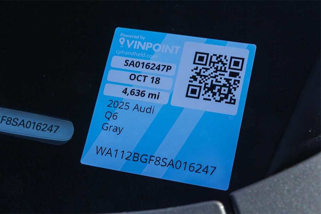 Used 2025 Audi Q6 e-tron Premium w/ Convenience Package image 29