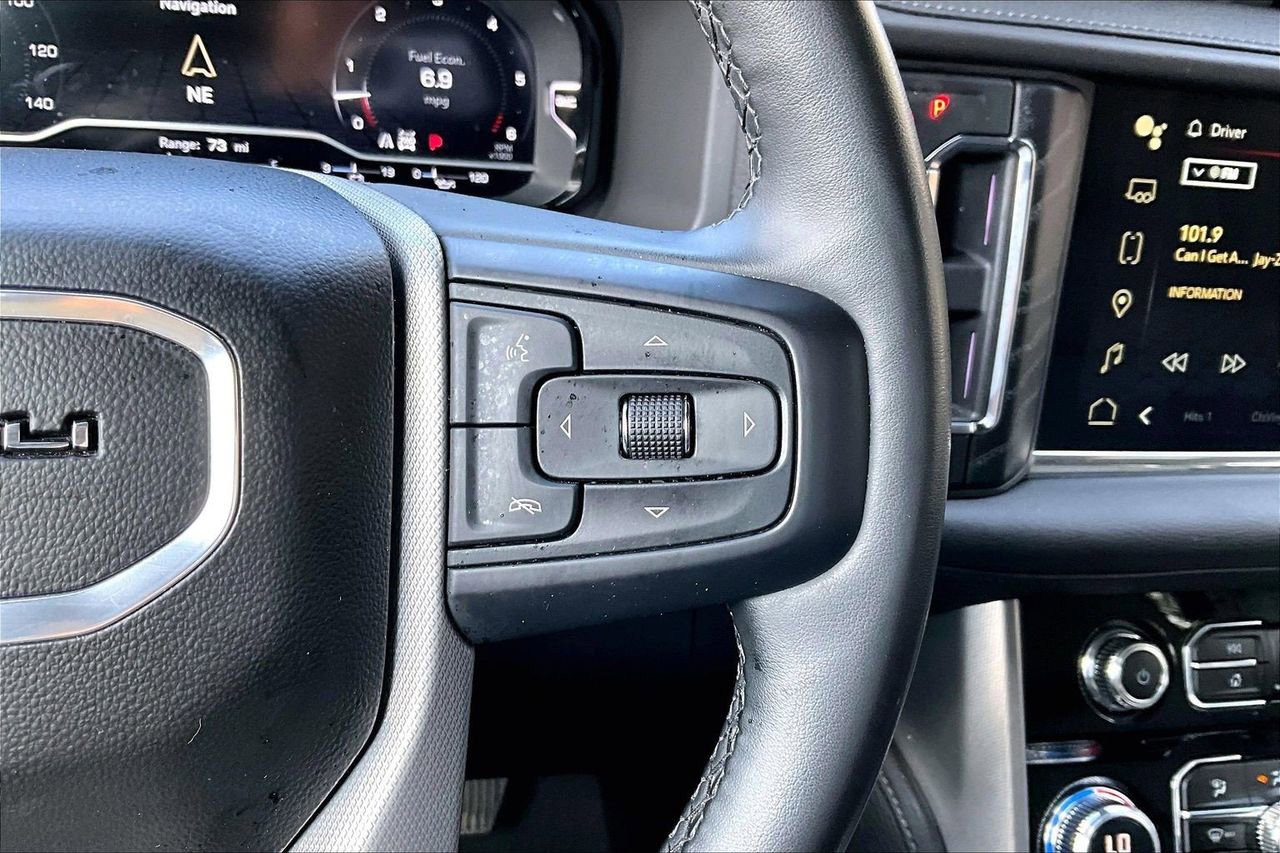 Used 2023 GMC Yukon Denali image 30