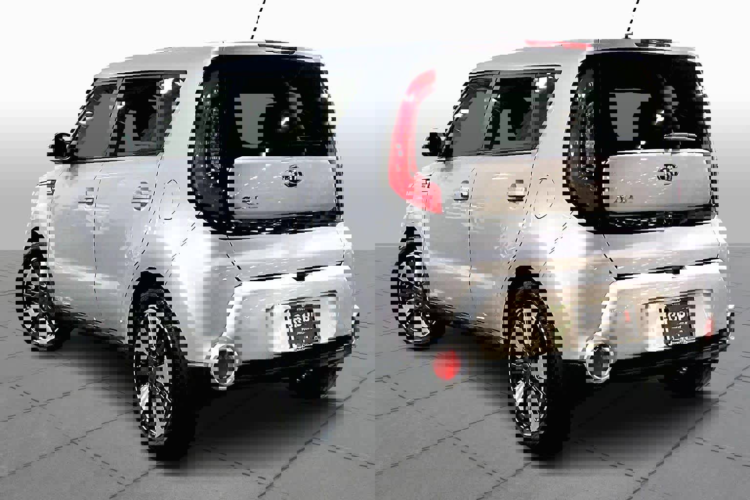 Used 2015 Kia Soul ! w/ Sun & Sound Package image 12