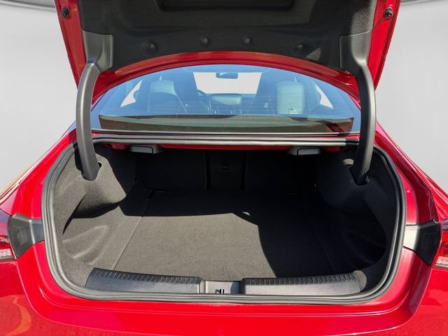 Used 2022 Mercedes-Benz CLA 250 4MATIC image 9