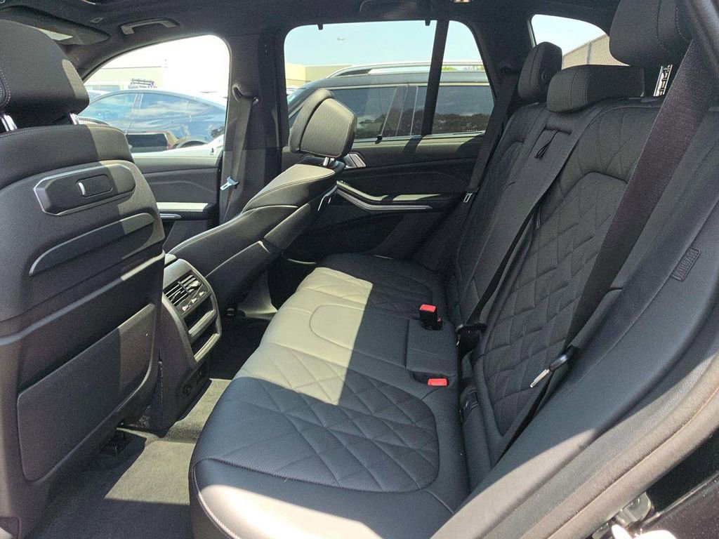 Used 2024 BMW X5 M60i w/ Executive Package AWD/4WD image 8