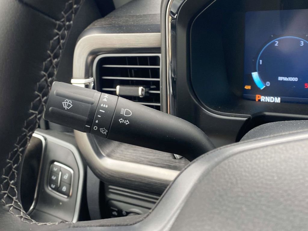 New 2026 Ford F350 Lariat w/ Black Appearance Package image 24