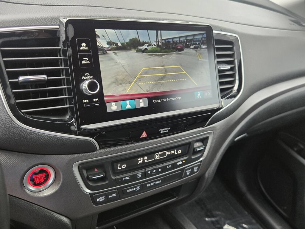 Certified 2024 Honda Ridgeline Sport image 18