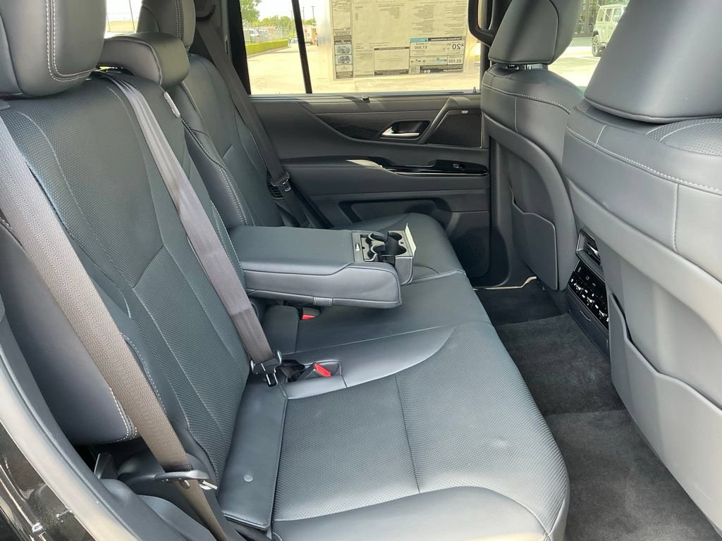 New 2026 Lexus LX 700h Luxury AWD/4WD image 21
