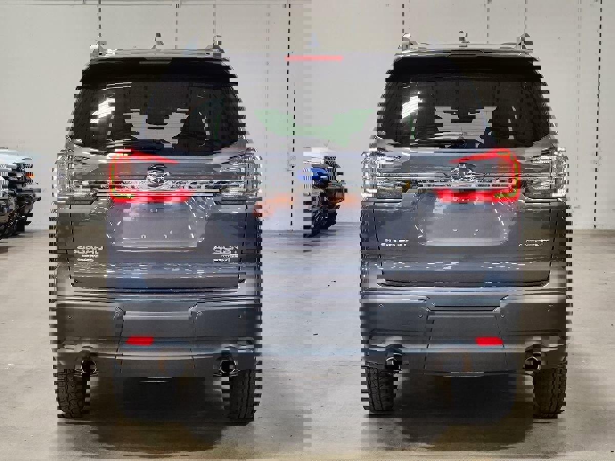 Used 2023 Subaru Ascent Limited w/ Technology Package image 10