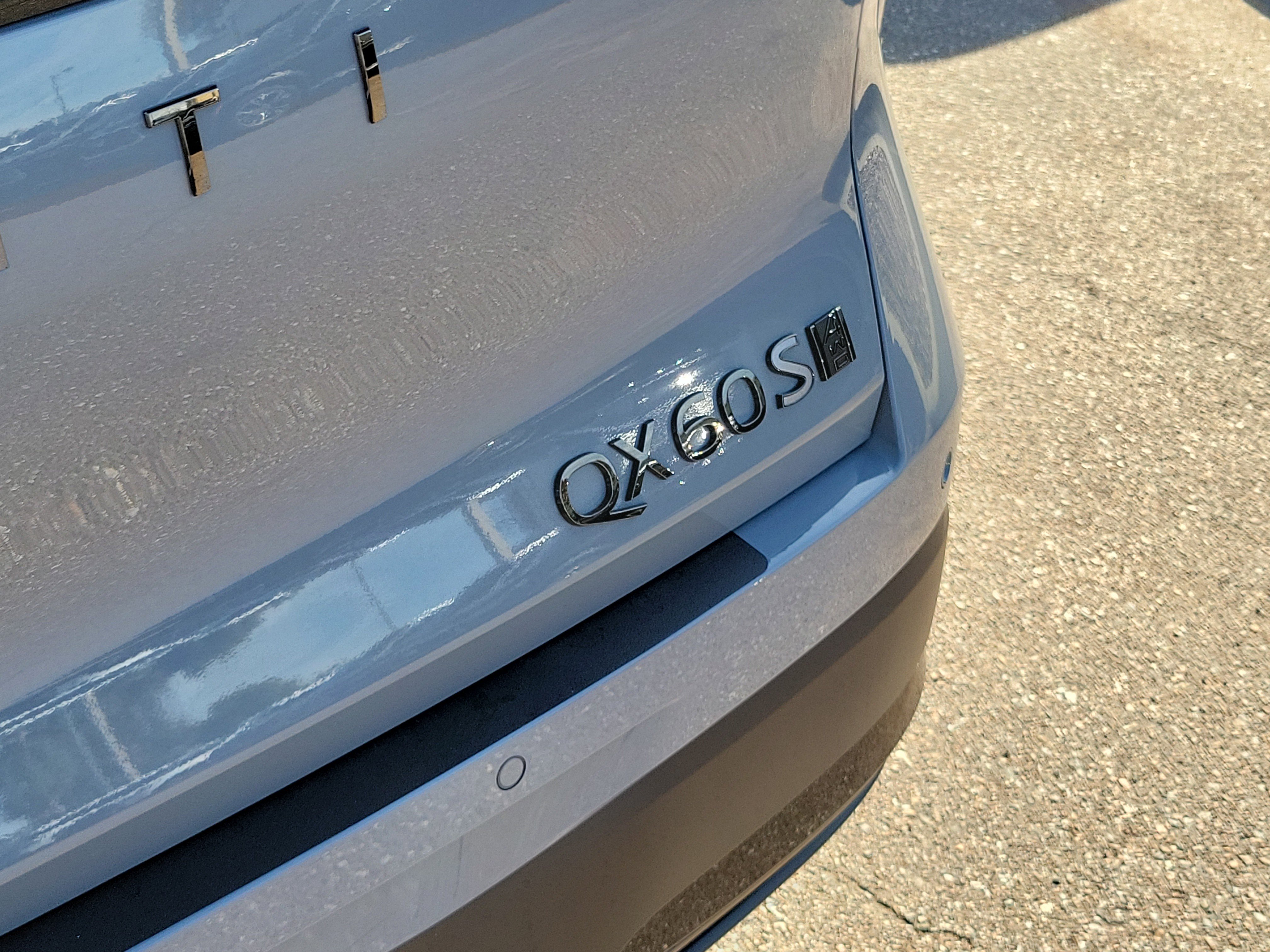 New 2026 INFINITI QX60 Sport w/ Dark Cargo Package image 7