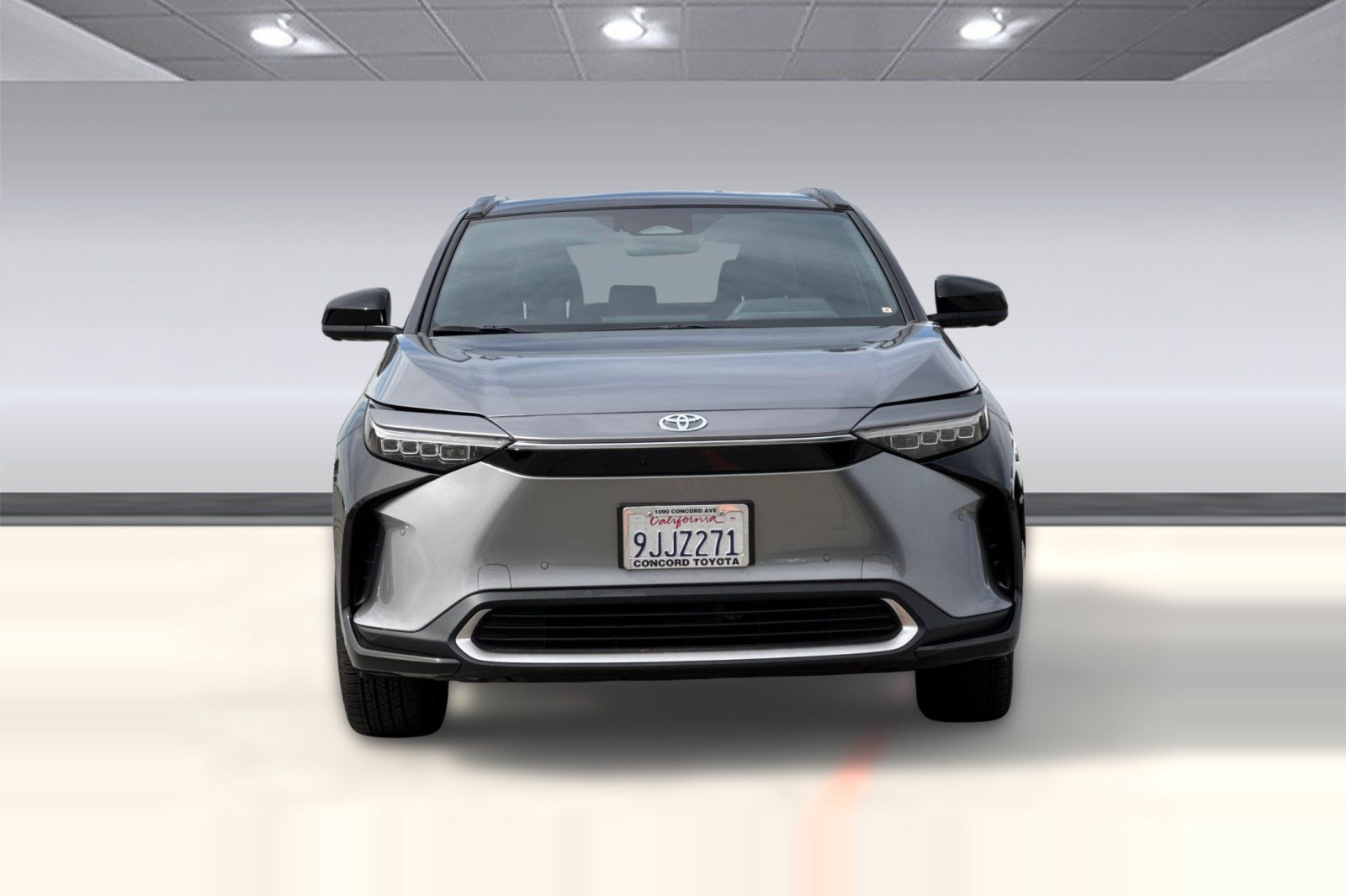 Used 2023 Toyota bZ4X AWD image 6