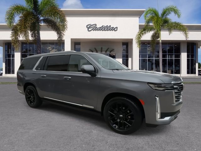Certified 2021 Cadillac Escalade ESV Premium Luxury Platinum w/ Heavy-Duty Trailer Package image 2