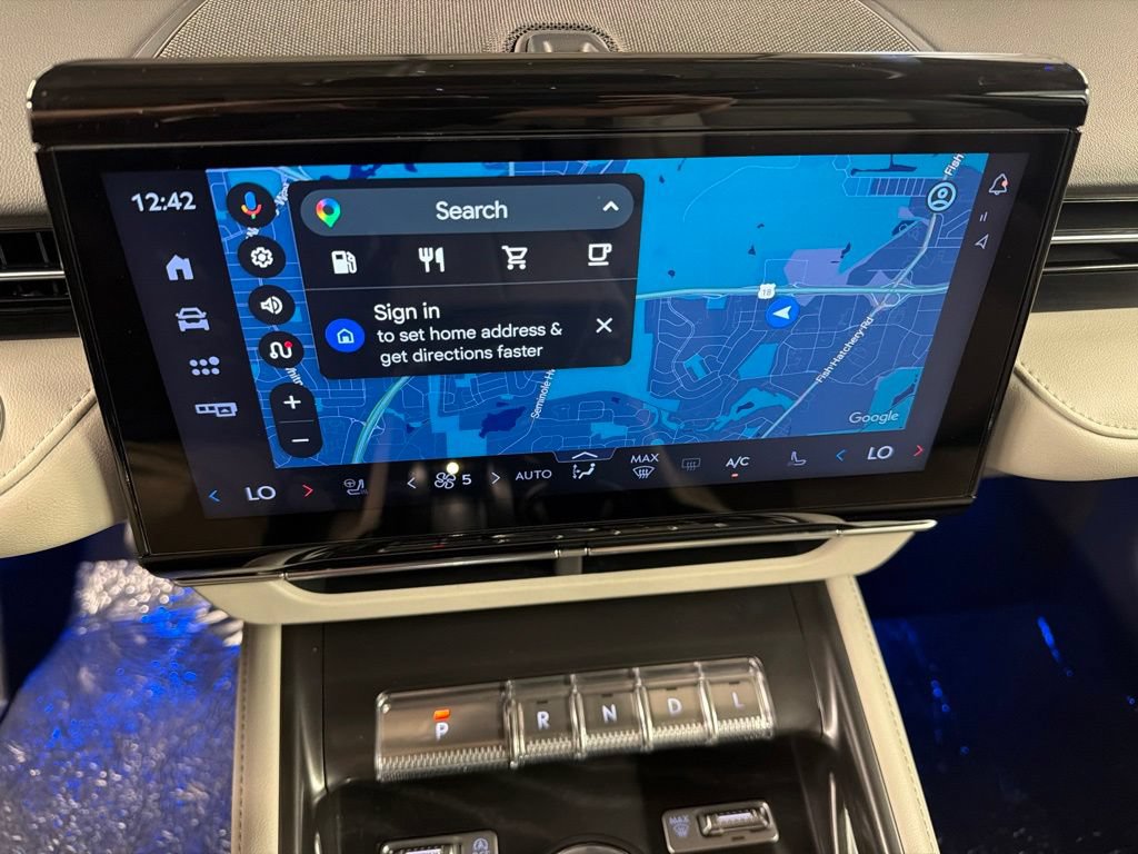 New 2026 Lincoln Nautilus Reserve AWD/4WD image 12
