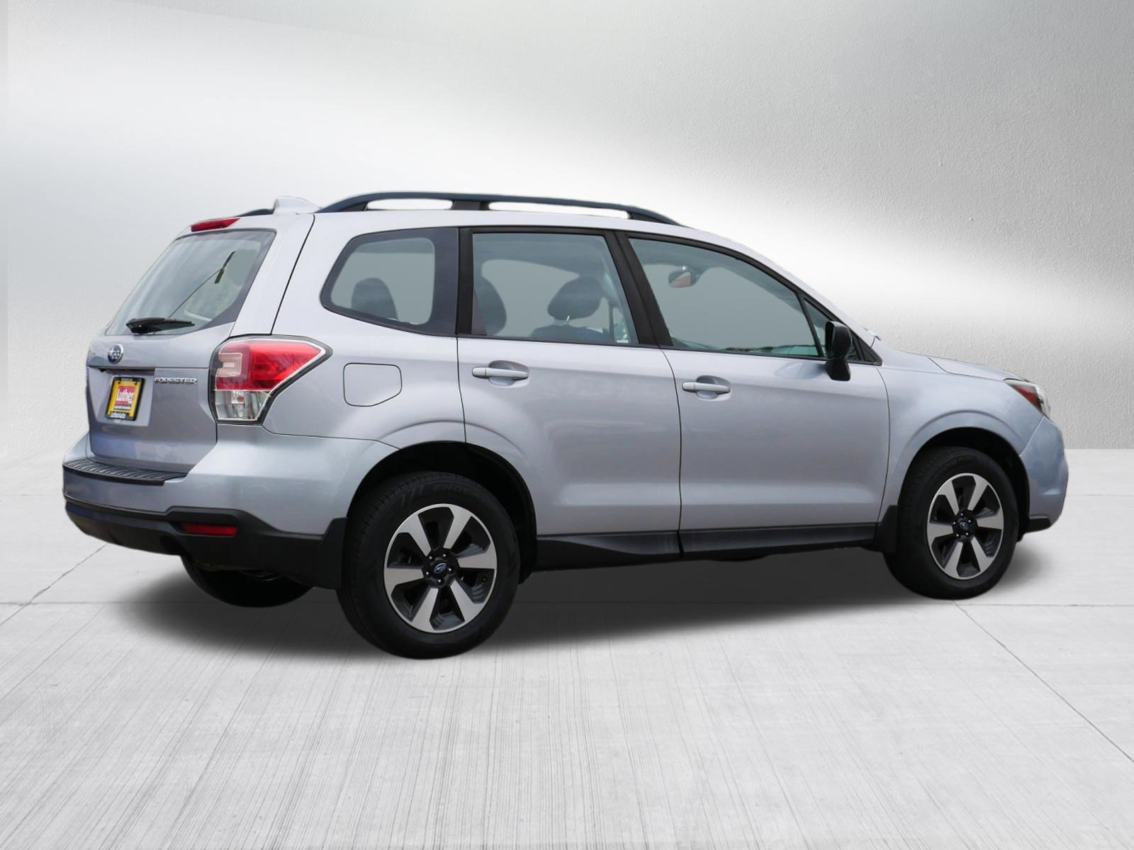 Used 2018 Subaru Forester 2.5i w/ Alloy Wheel Package AWD/4WD image 7