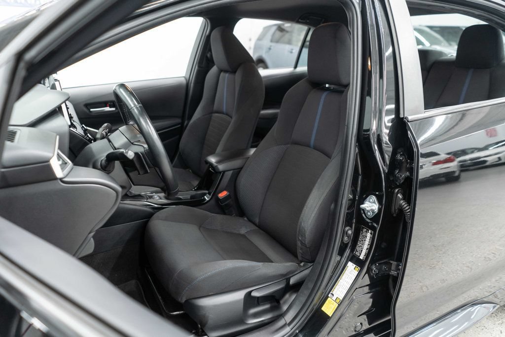Used 2021 Toyota Corolla SE FWD image 9