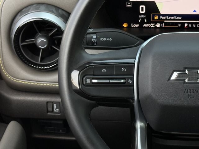 Used 2024 Chevrolet Colorado ZR2 AWD/4WD image 14