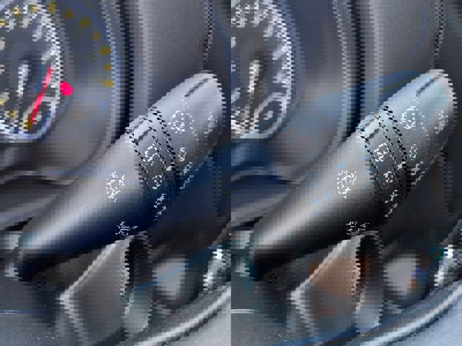 Used 2017 Jeep Renegade Latitude image 20