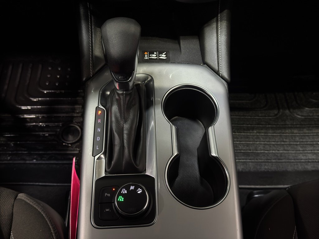 Used 2025 Chevrolet Blazer LT w/ Redline Edition image 31