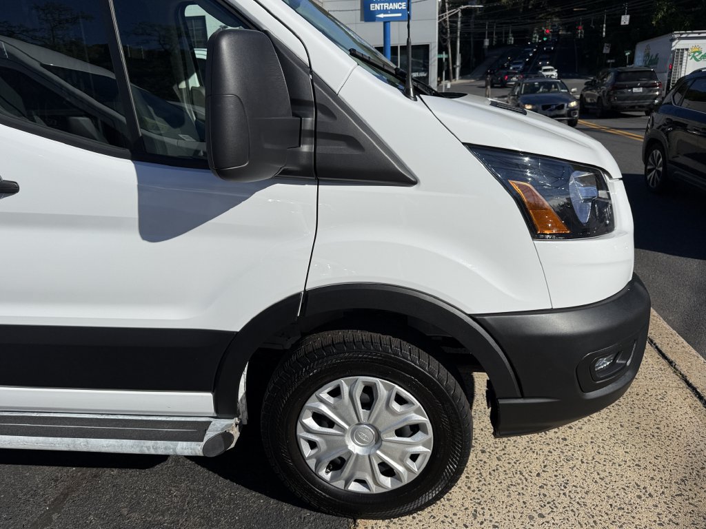 Used 2025 Ford Transit 250 Low Roof w/ Exterior Upgrade Package RWD image 9