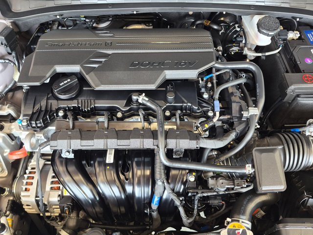 Used 2023 Hyundai Elantra SEL FWD image 21