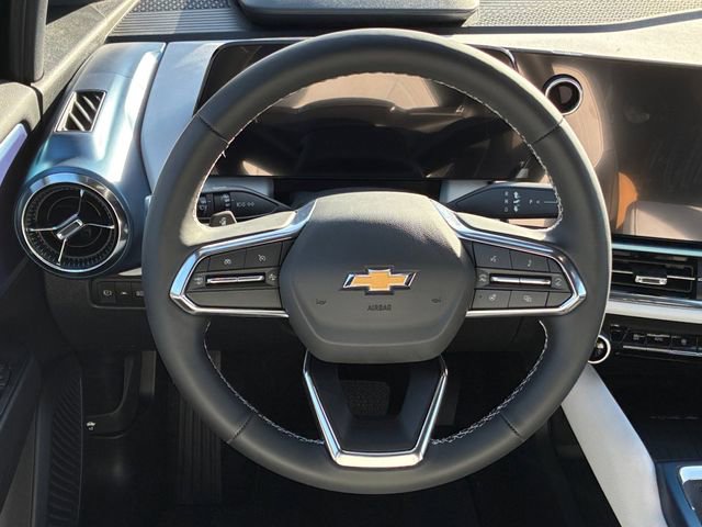 New 2026 Chevrolet Equinox EV LT w/ Convenience Package II image 21