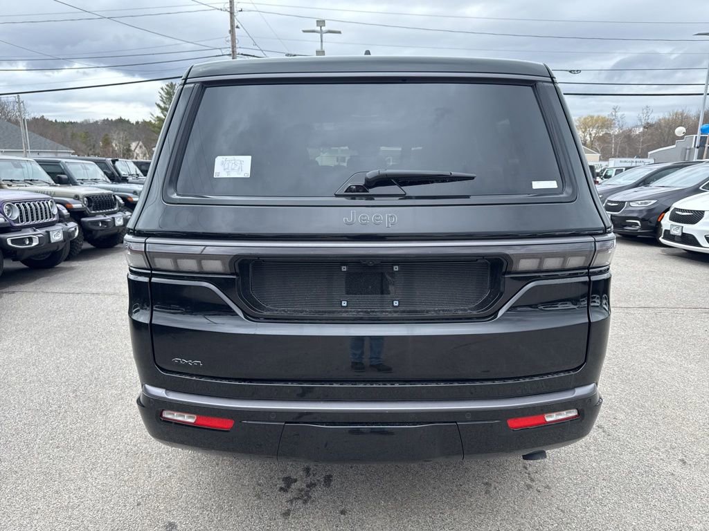 New 2026 Jeep Grand Wagoneer Summit image 4