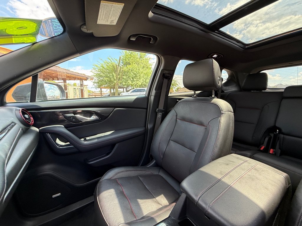 Used 2019 Chevrolet Blazer RS FWD image 11