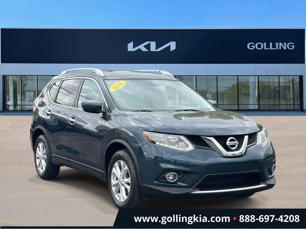 Used 2016 Nissan Rogue SV