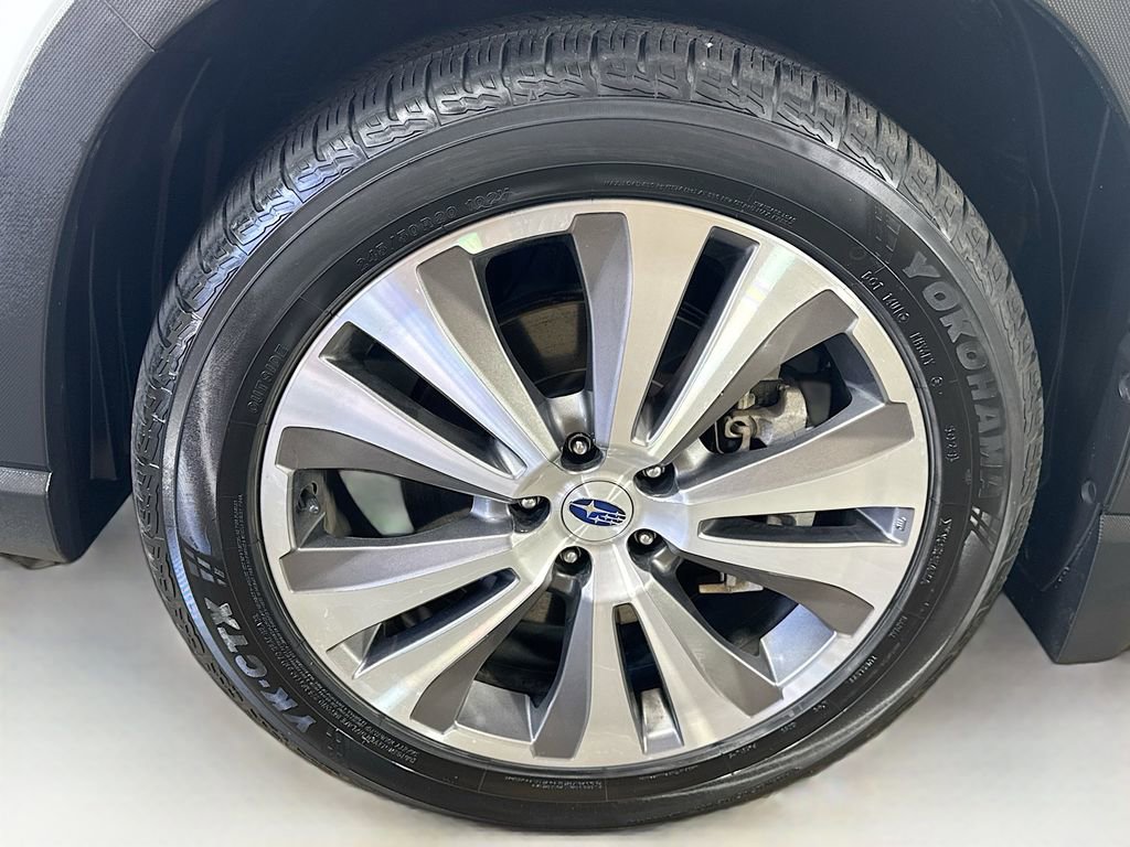 Used 2019 Subaru Ascent Premium image 41