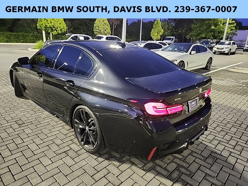 Used 2022 BMW M550i xDrive w/ Executive Package image 5