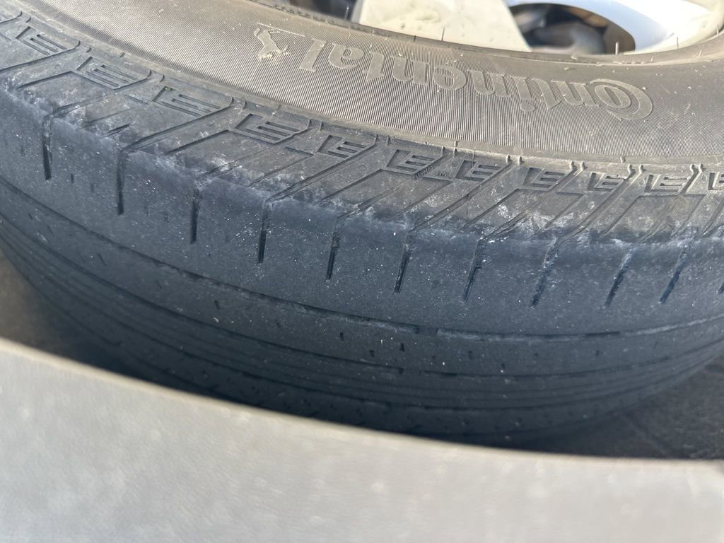 Used 2022 Kia Sorento LX image 10