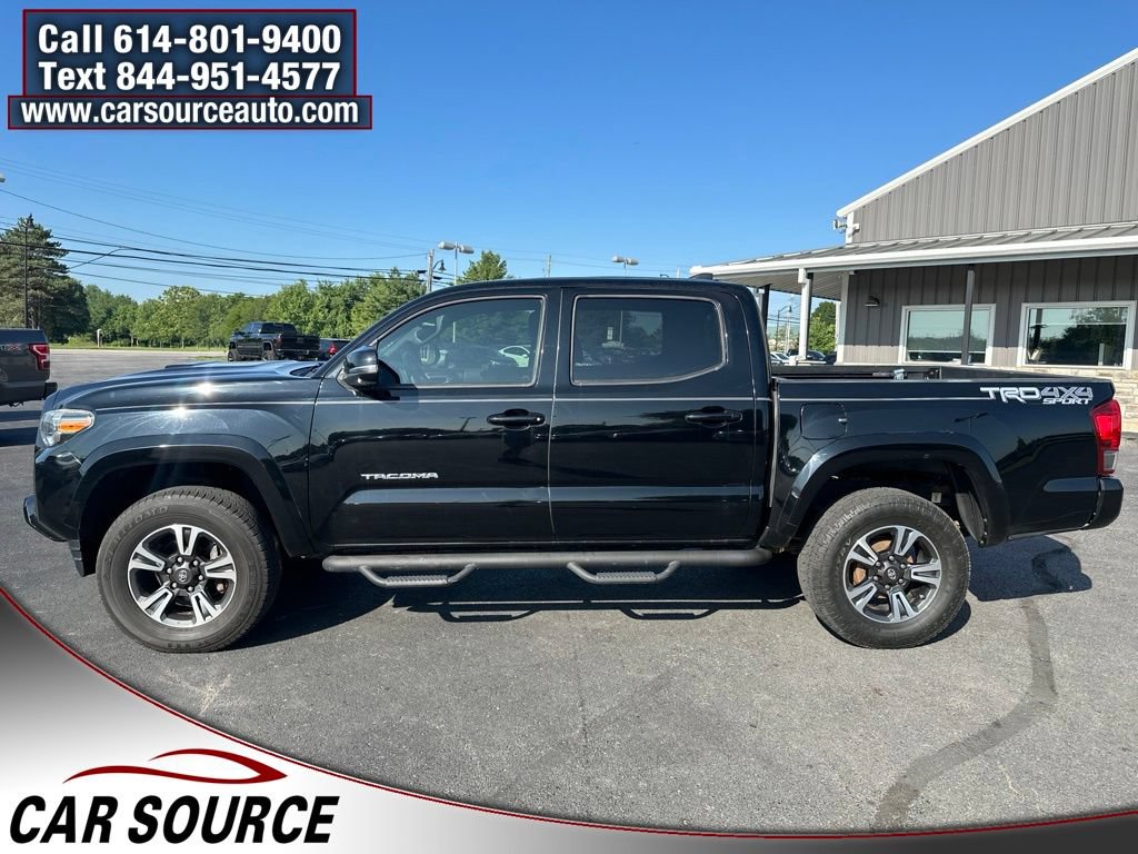 Used 2017 Toyota Tacoma TRD Sport w/ Tow Package (A/T) AWD/4WD image 4