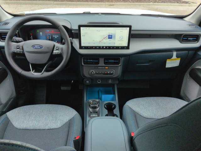 New 2026 Ford Maverick XLT w/ XLT Luxury Package FWD image 15