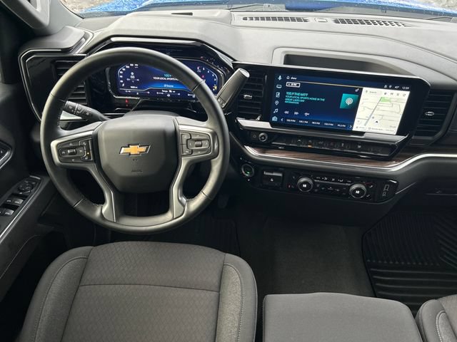 Used 2025 Chevrolet Silverado 1500 LT AWD/4WD image 20