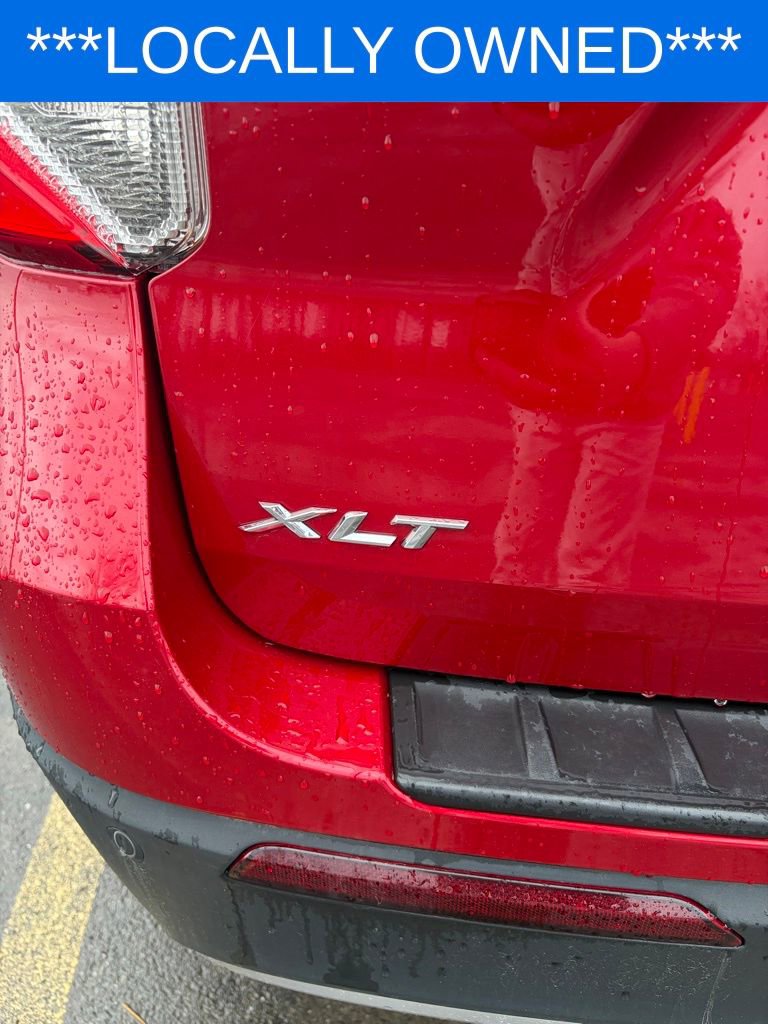 Used 2020 Ford Explorer XLT w/ Equipment Group 202A image 4