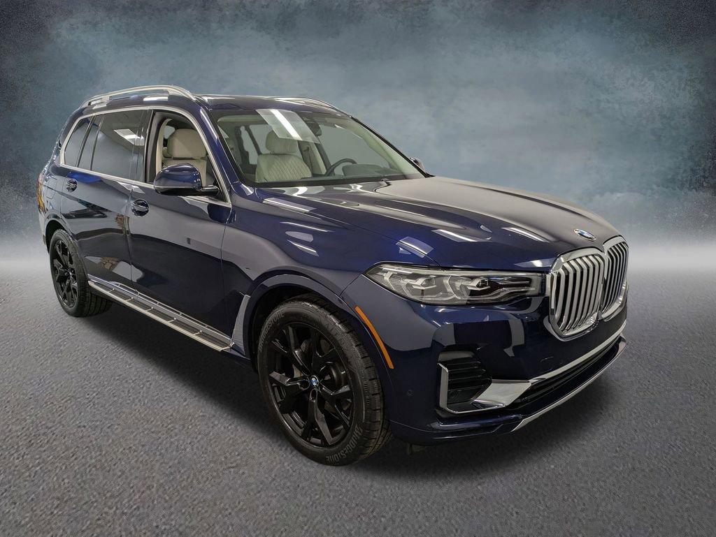 Used 2021 BMW X7 xDrive40i w/ Executive Package AWD/4WD image 3