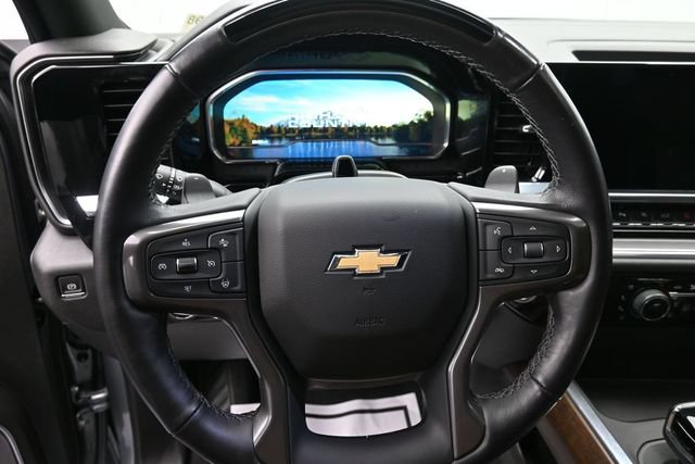 Used 2025 Chevrolet Silverado 1500 High Country AWD/4WD image 45