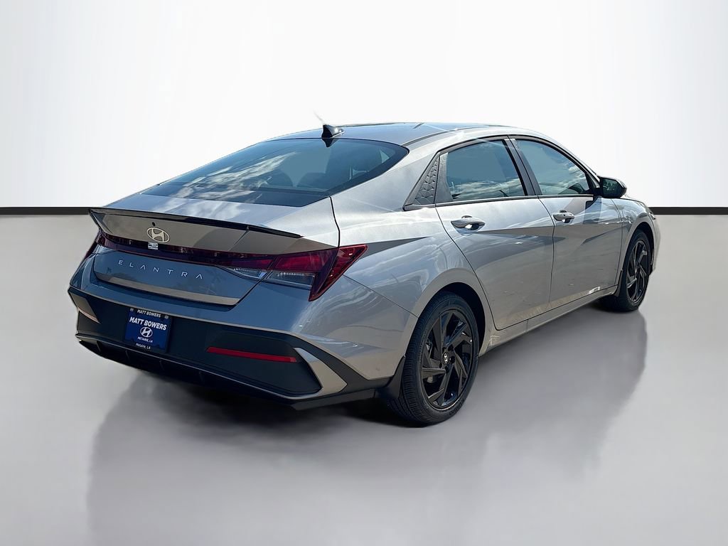 New 2026 Hyundai Elantra Sport image 5
