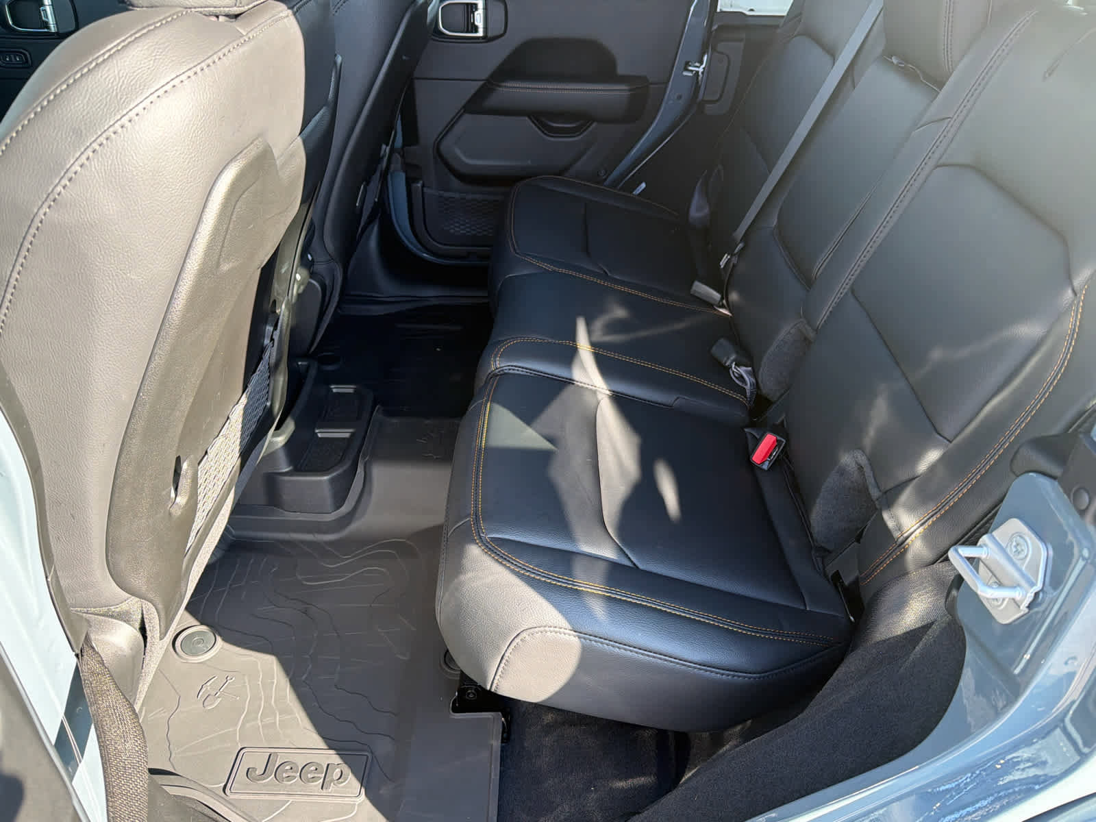 New 2026 Jeep Wrangler Unlimited Sahara image 21