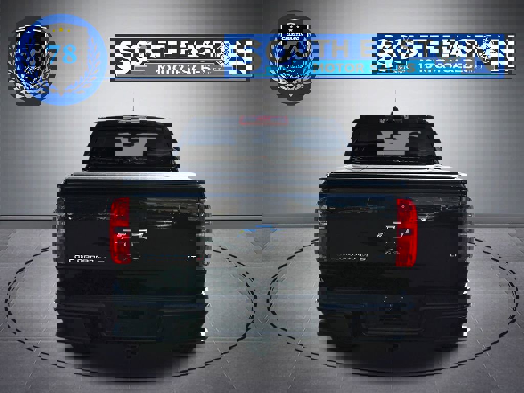 Used 2018 Chevrolet Colorado W/T w/ WT Convenience Package image 4