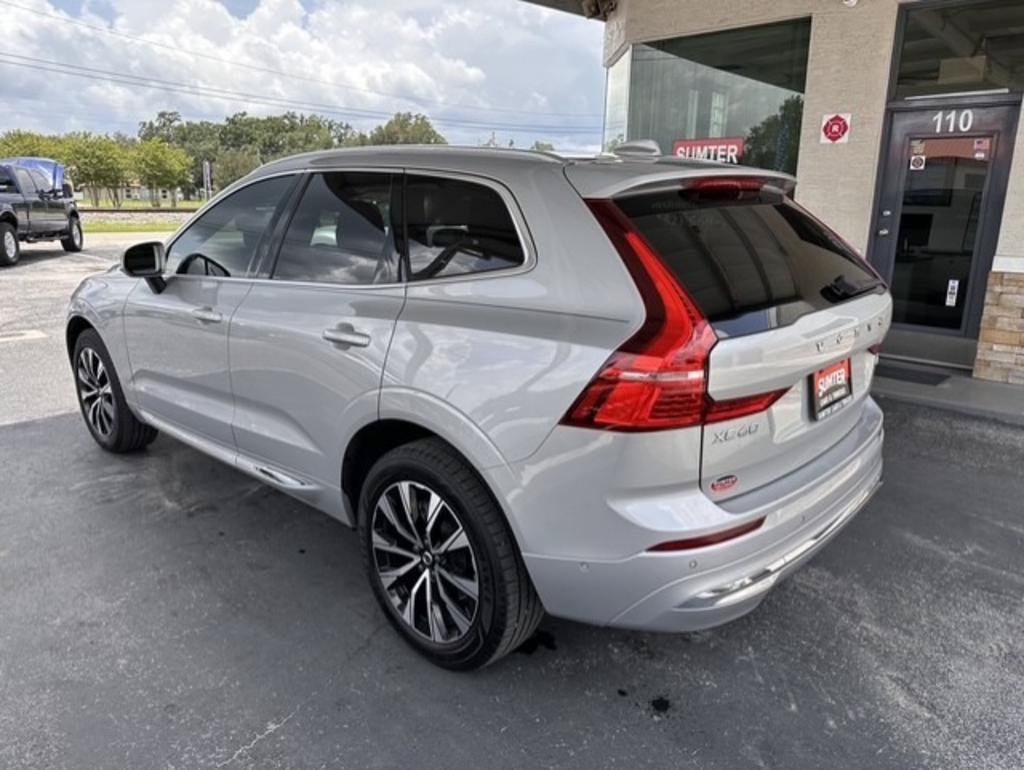 Used 2023 Volvo XC60 B5 Plus AWD/4WD image 5