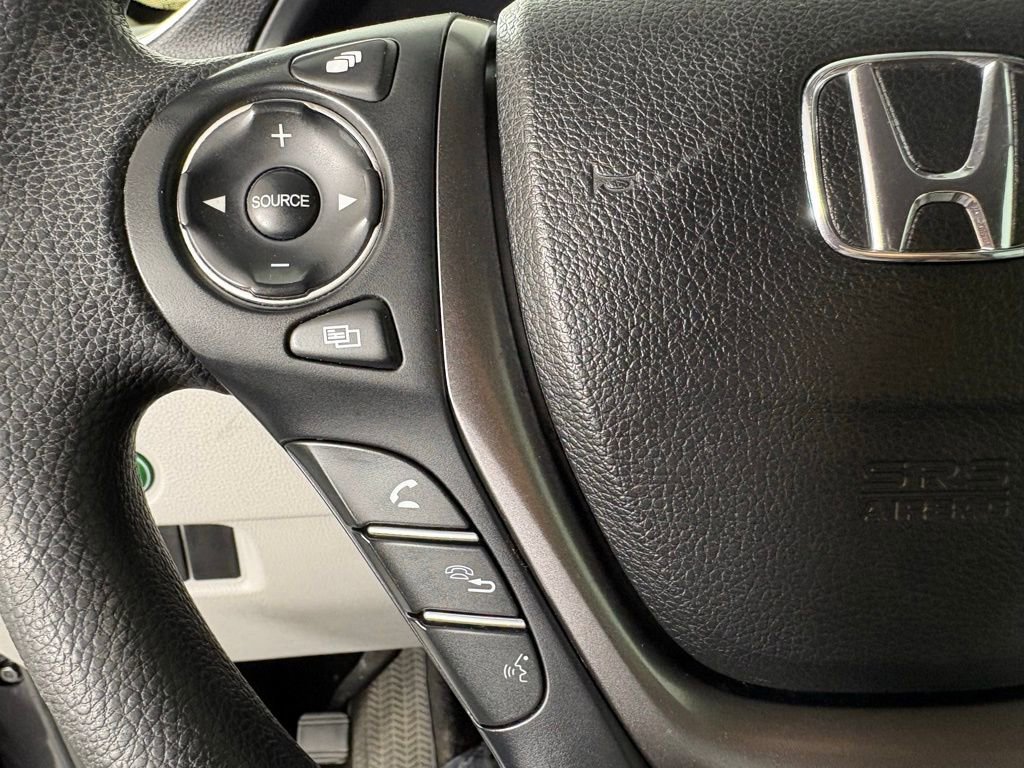 Used 2017 Honda Pilot EX image 24