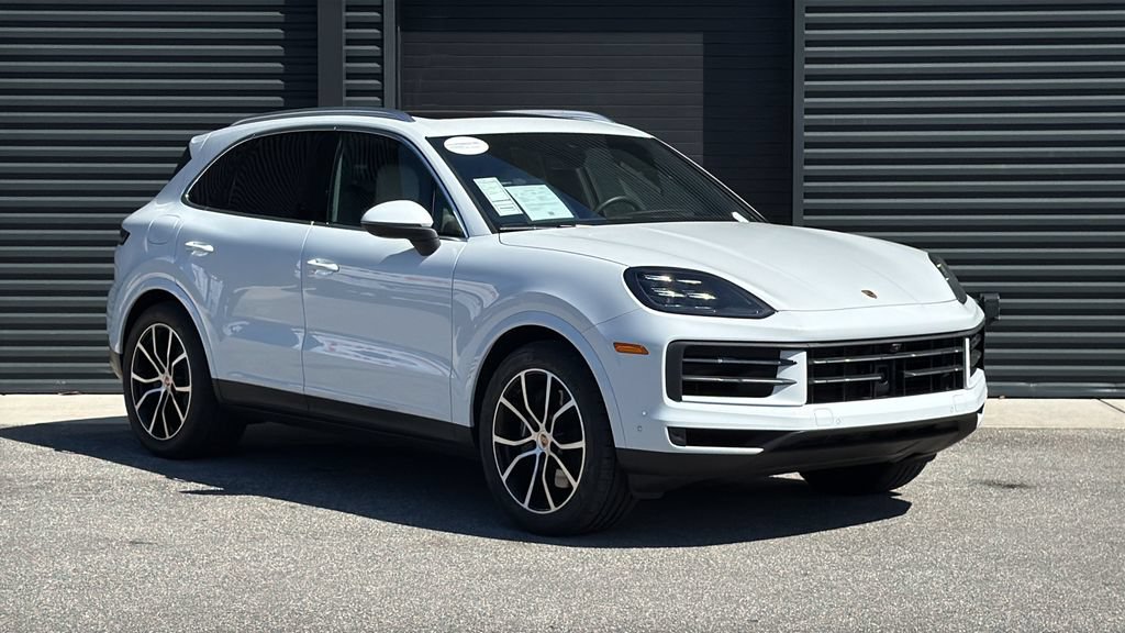 Certified 2026 Porsche Cayenne AWD/4WD image 22