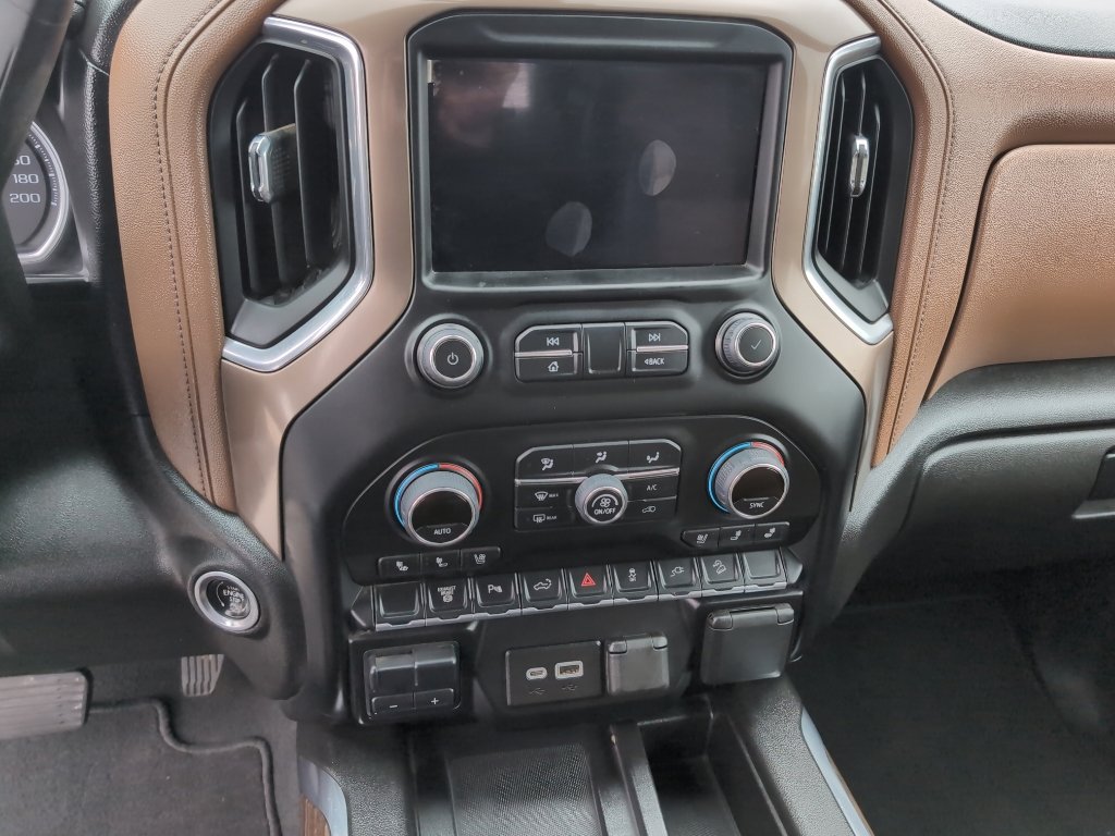 Used 2023 Chevrolet Silverado 2500 High Country image 14