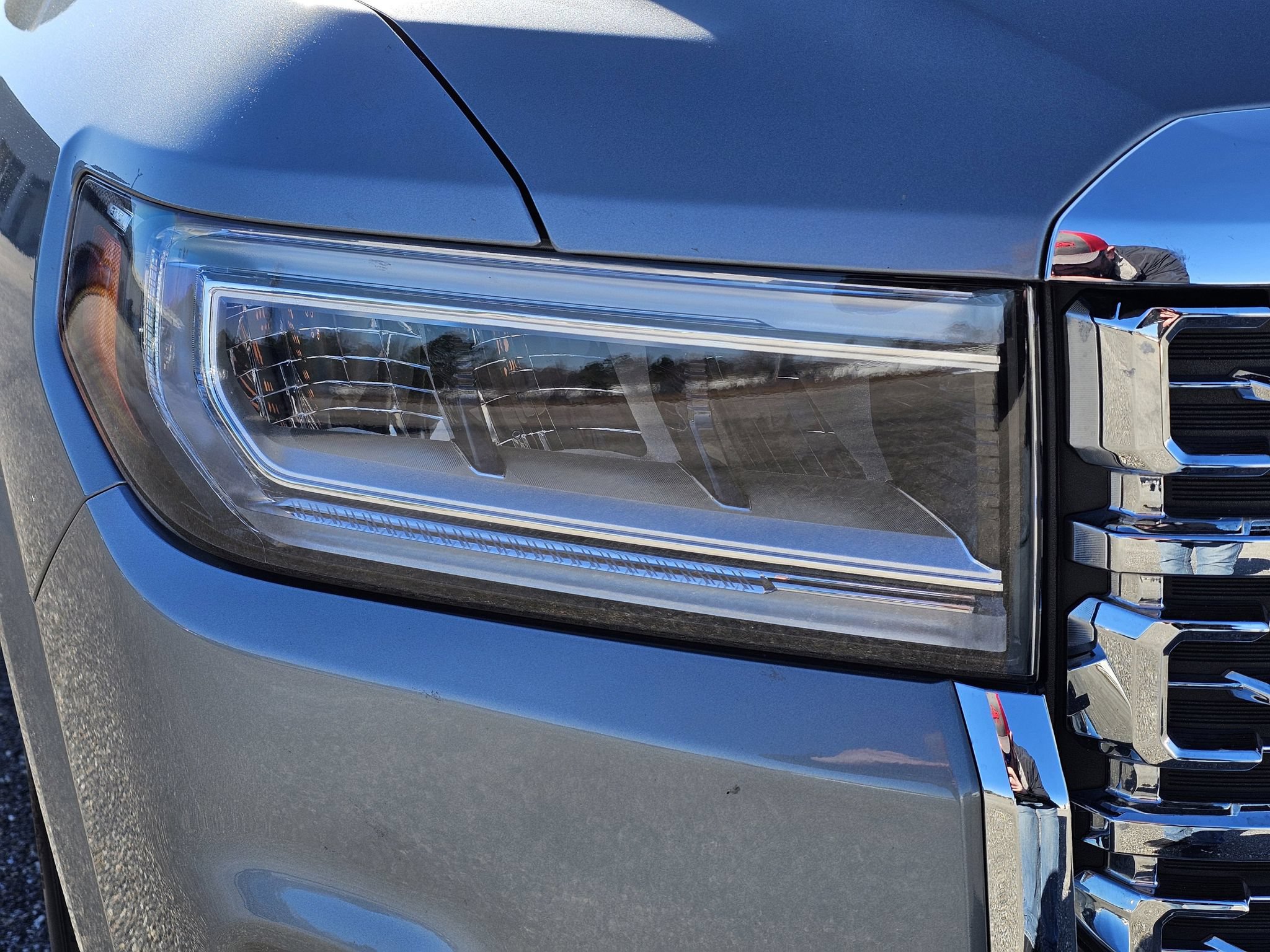 Used 2023 GMC Acadia Denali w/ Denali Technology Package FWD image 4