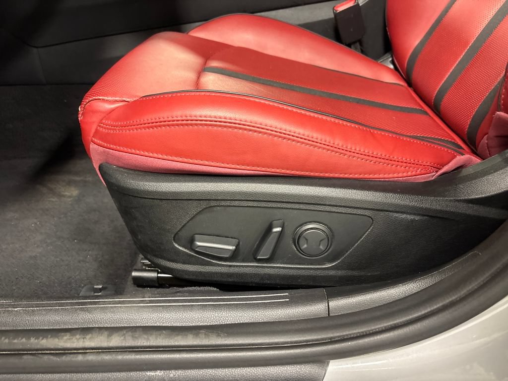 Used 2024 Kia K5 GT-Line w/ GT-Line Premium Package FWD image 24