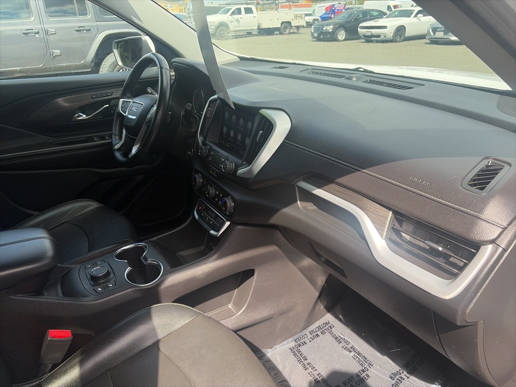 Used 2023 GMC Terrain SLT AWD/4WD image 22