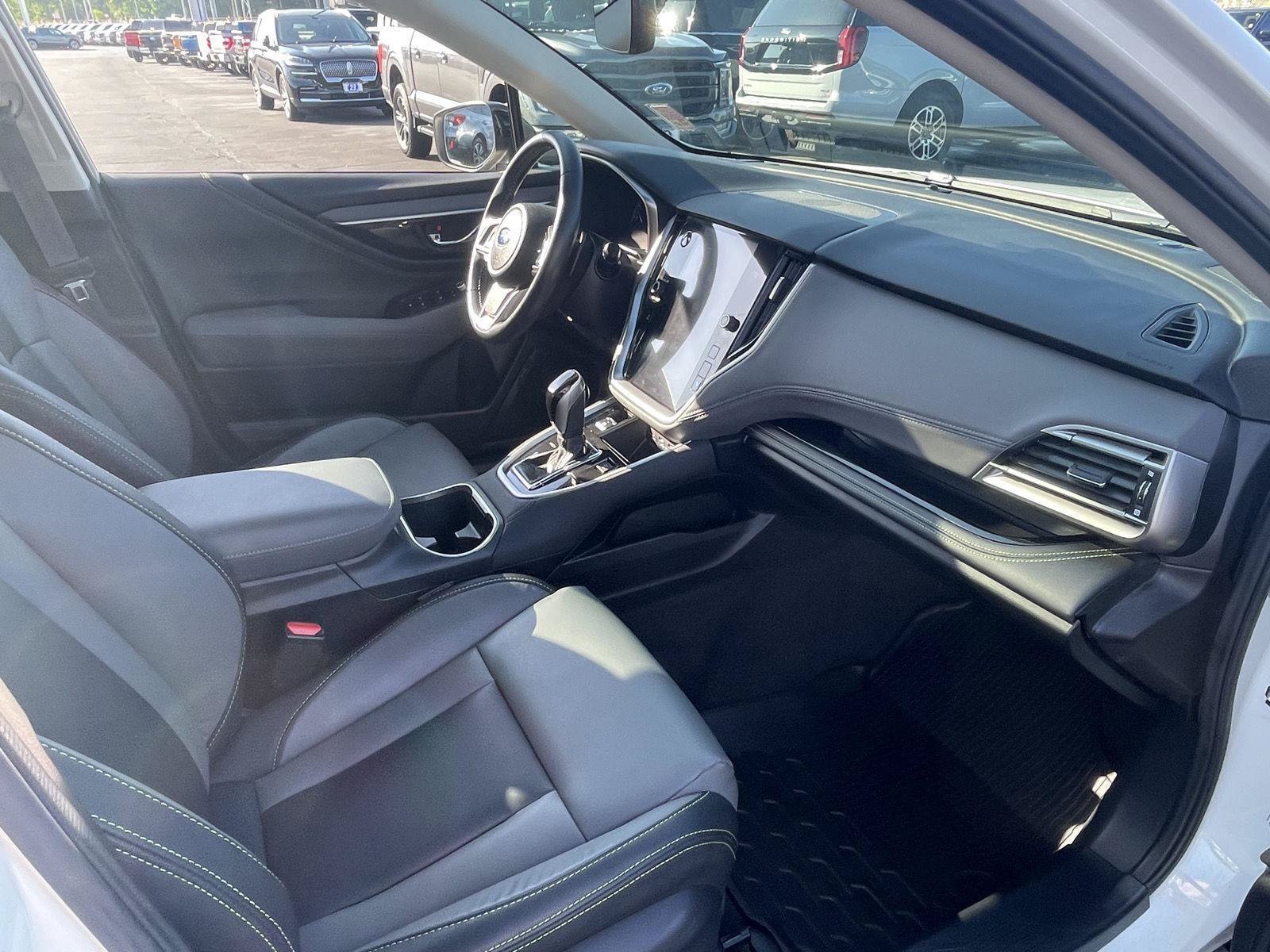 Used 2021 Subaru Outback Onyx Edition XT w/ Popular Package #2 AWD/4WD image 27