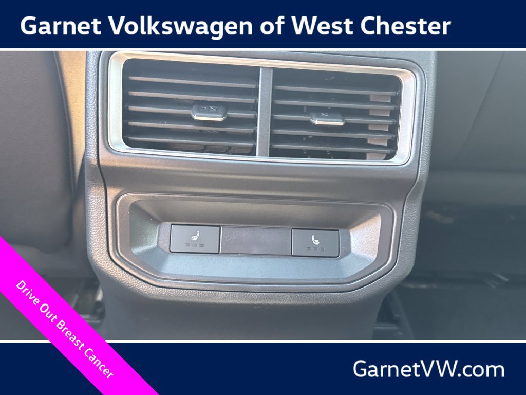 New 2026 Volkswagen Atlas Cross Sport SEL R-Line AWD/4WD image 39