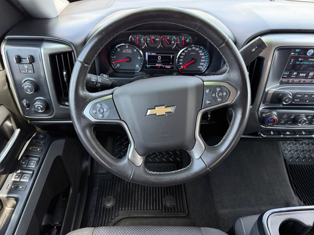 Used 2018 Chevrolet Silverado 1500 LT w/ All Star Edition AWD/4WD image 14