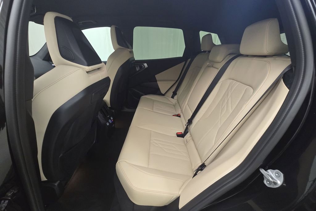 Used 2026 BMW X3 xDrive30 w/ Convenience Package image 23