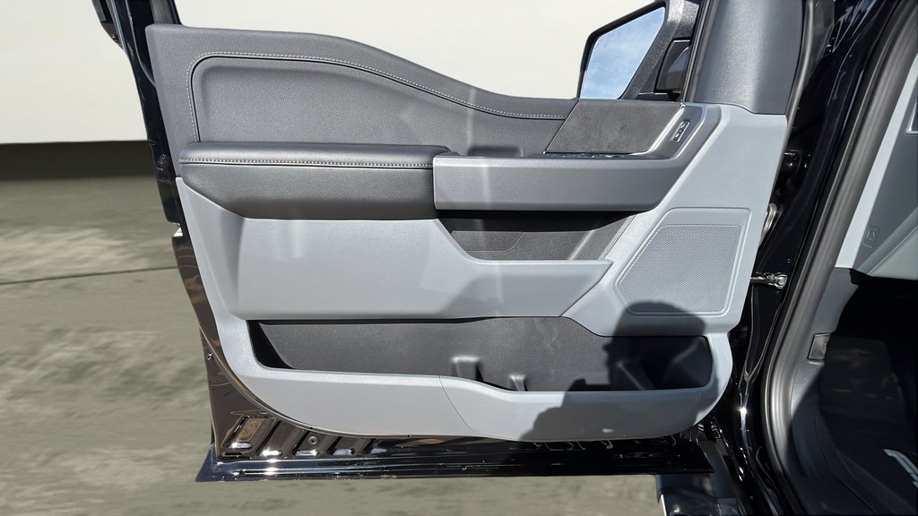 New 2026 Ford F150 XLT w/ XLT Chrome Appearance Package AWD/4WD image 16