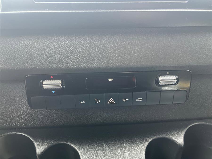 Used 2023 Mercedes-Benz Sprinter 2500 image 14