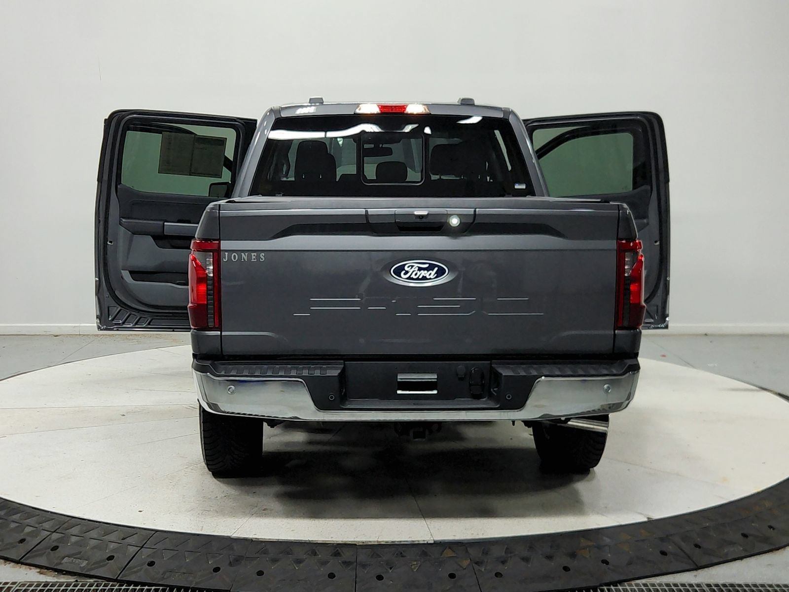 Used 2025 Ford F150 XLT w/ Equipment Group 302A MID AWD/4WD image 15